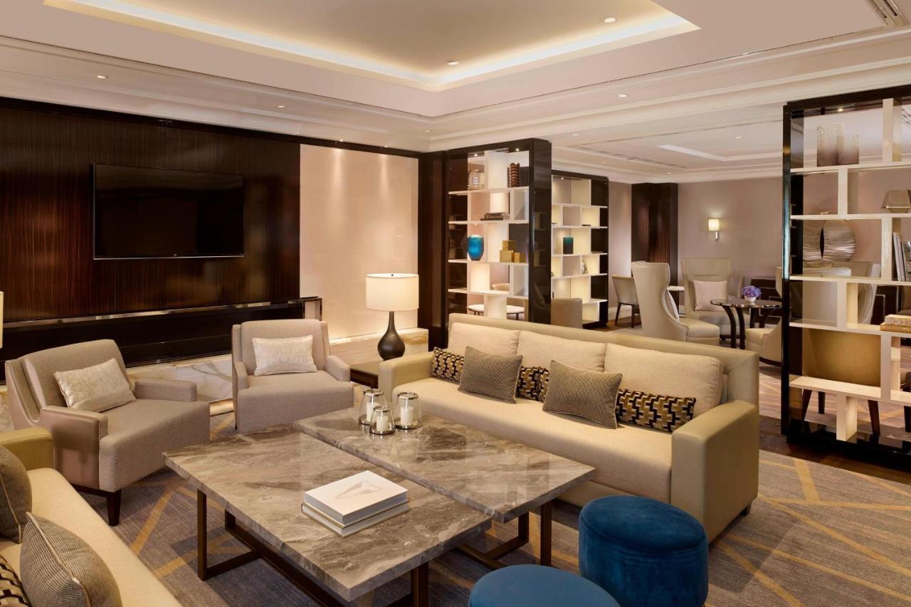 Skyline Suite,1364448530:JPEG
