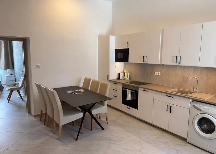 Grand Apartments